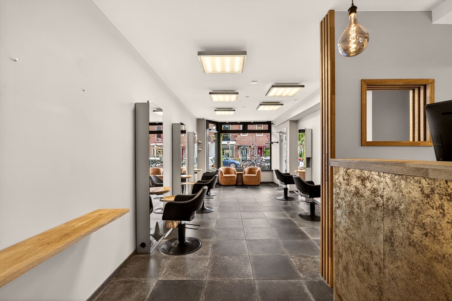 Photo 10 of Stuyvesantstraat 63