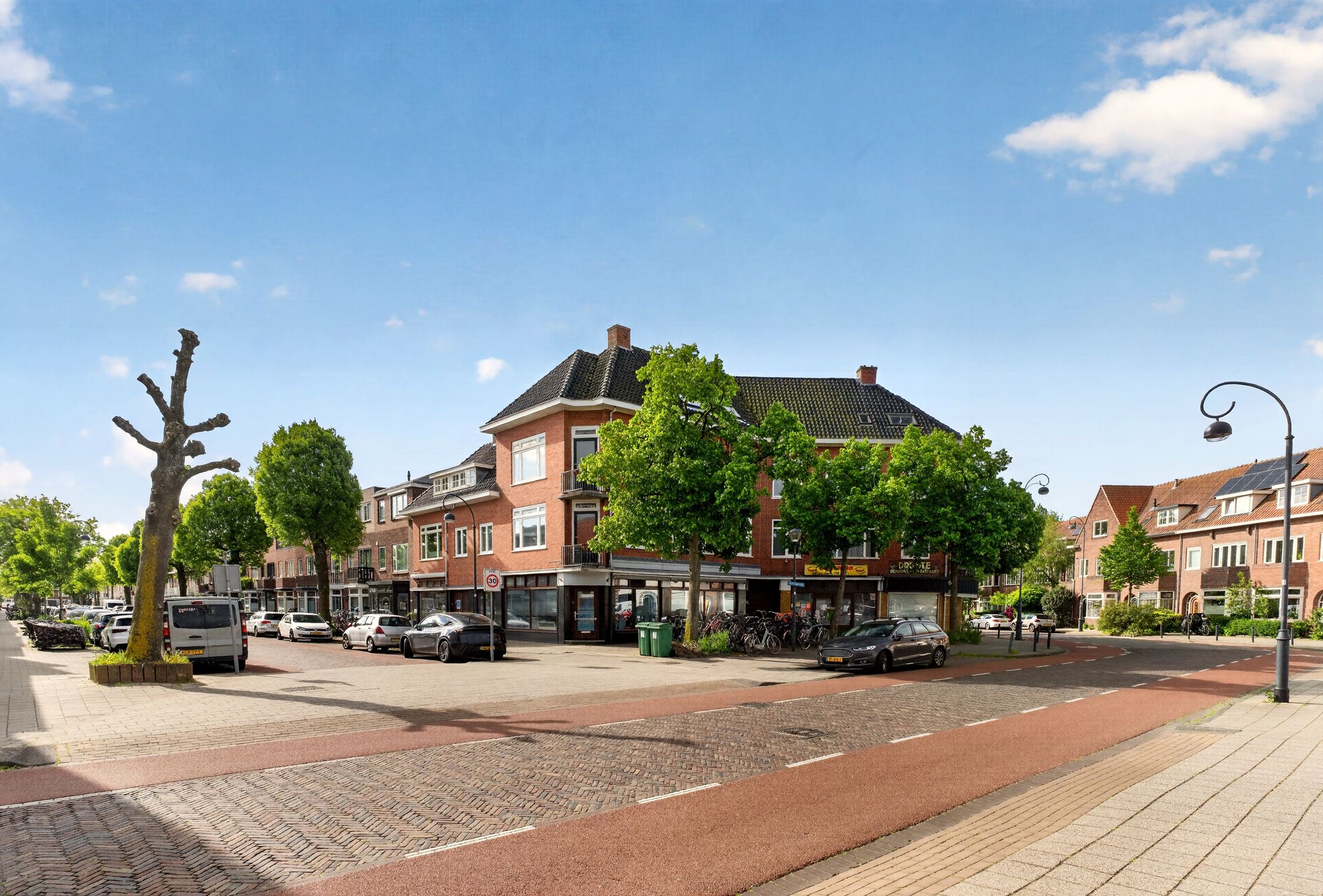 Photo 30 of Stuyvesantstraat 63