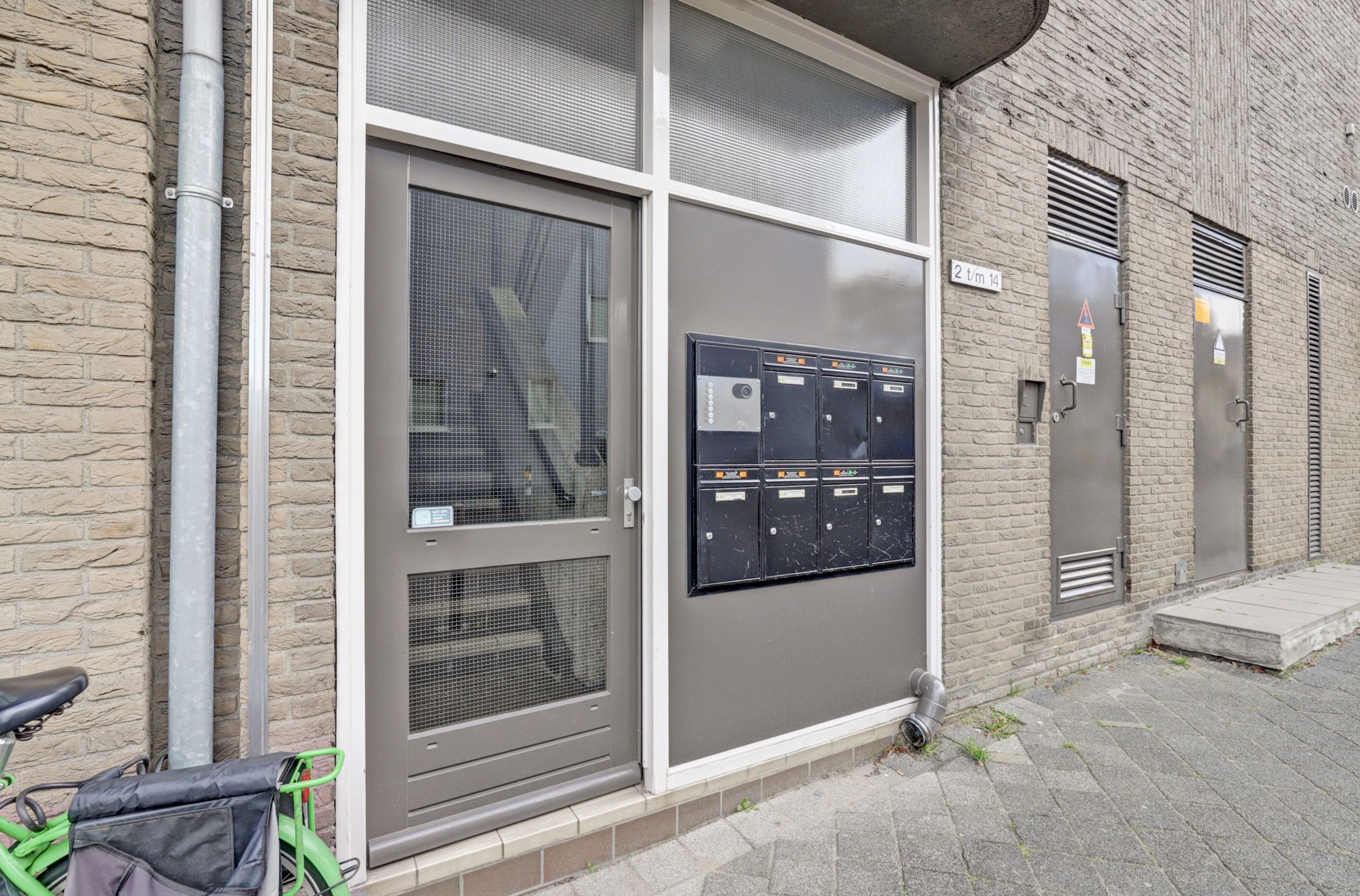 Photo 6 of Schouwburglaan 8