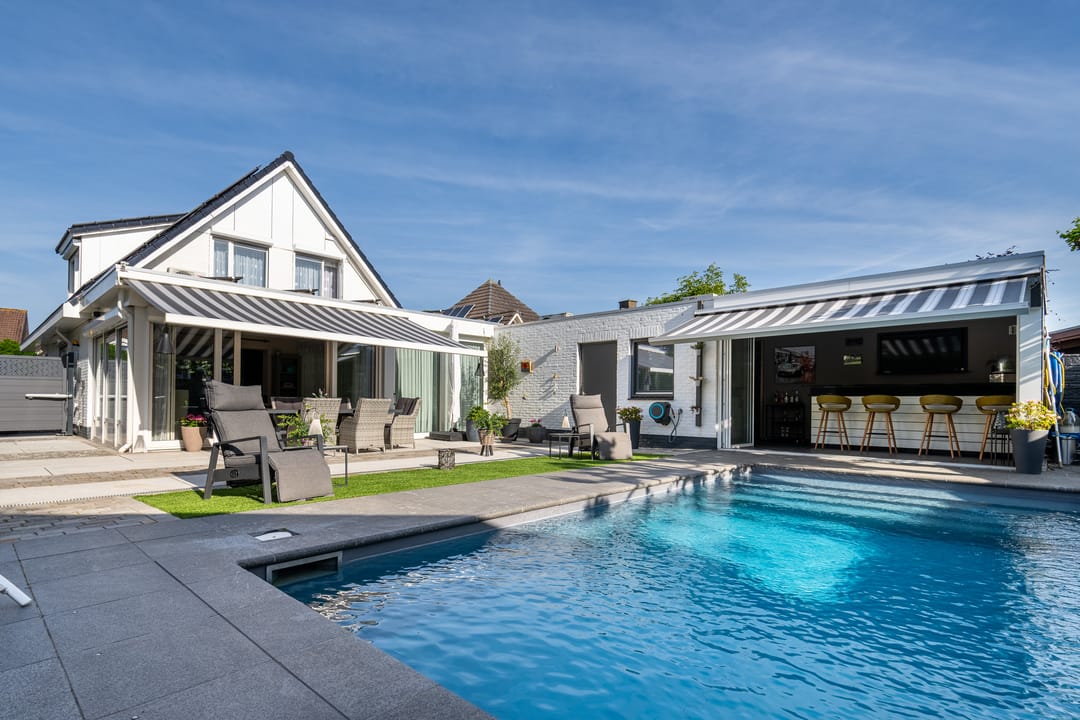 Luxury Detached Villa with Private Pool and Poolhouse in Maasbracht — 28