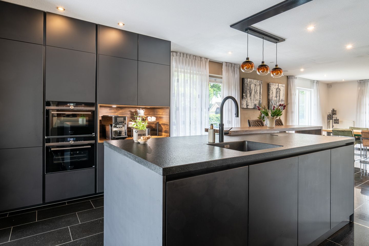 Luxury Detached Villa with Private Pool and Poolhouse in Maasbracht — 10