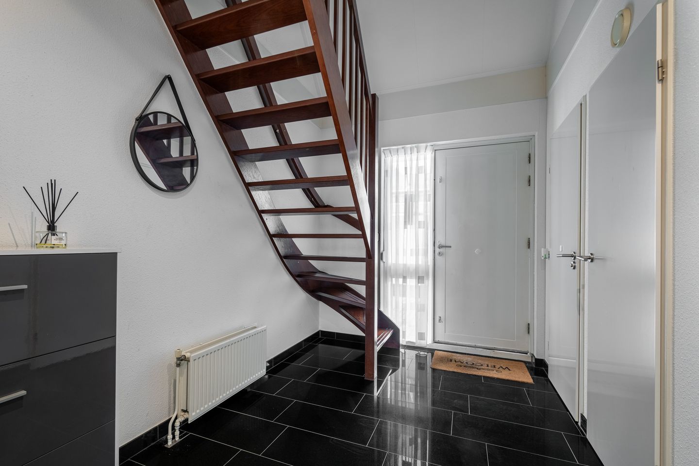 Luxury Detached Villa with Private Pool and Poolhouse in Maasbracht — 14