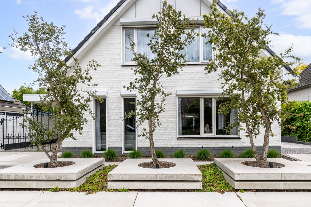 Luxury Detached Villa with Private Pool and Poolhouse in Maasbracht — 41