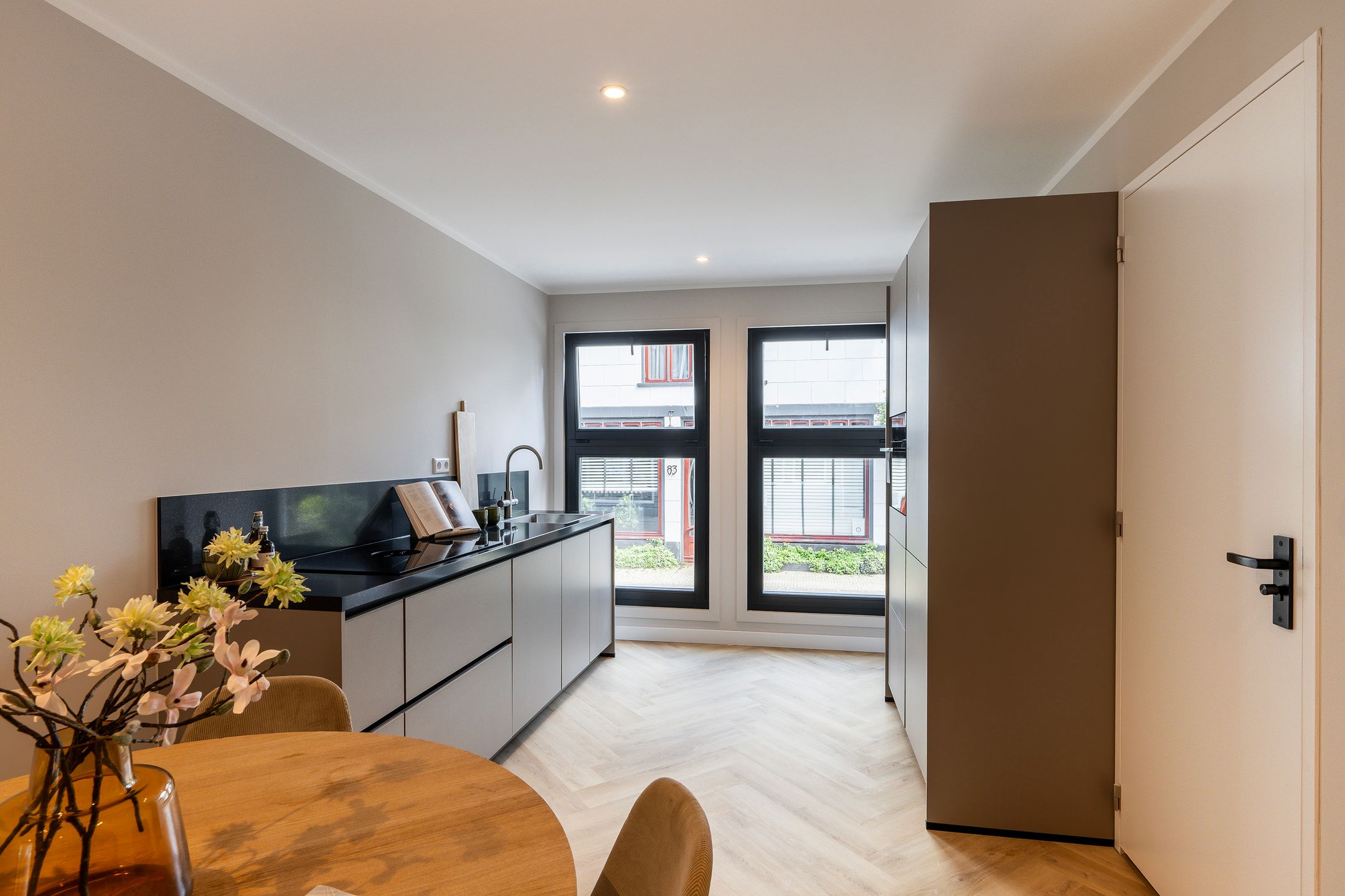 Photo 12 of Hoogstraat 82