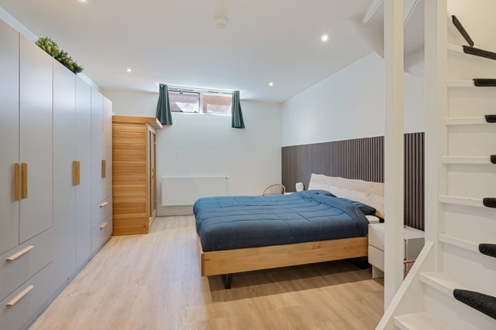 Foto 4 van Detmoldstraat 7