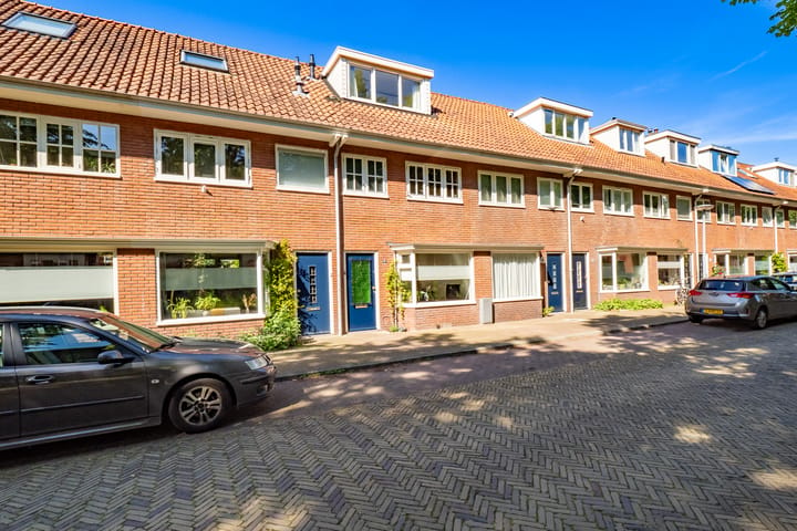 Photo 4 of Bijleveldstraat 18