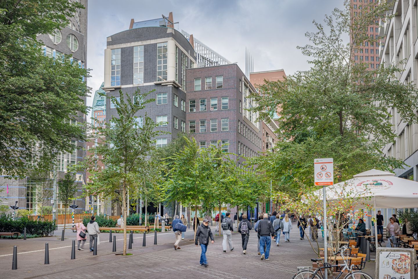 Bekijk foto 4 van Turfmarkt 104