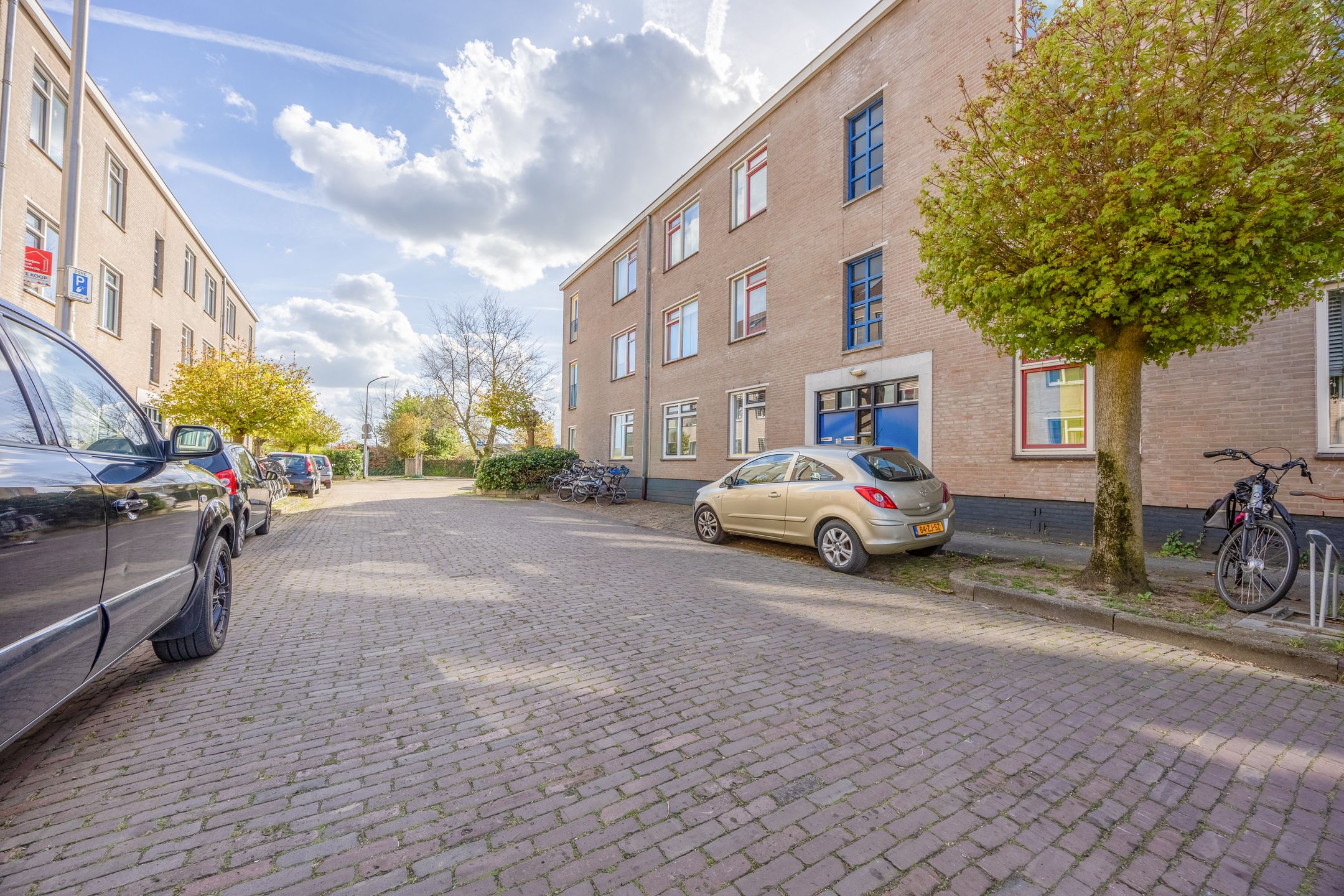 Van der Kempstraat 12