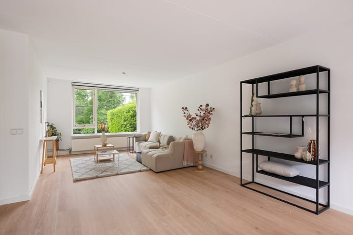 Foto 4 van Voorhout 13
