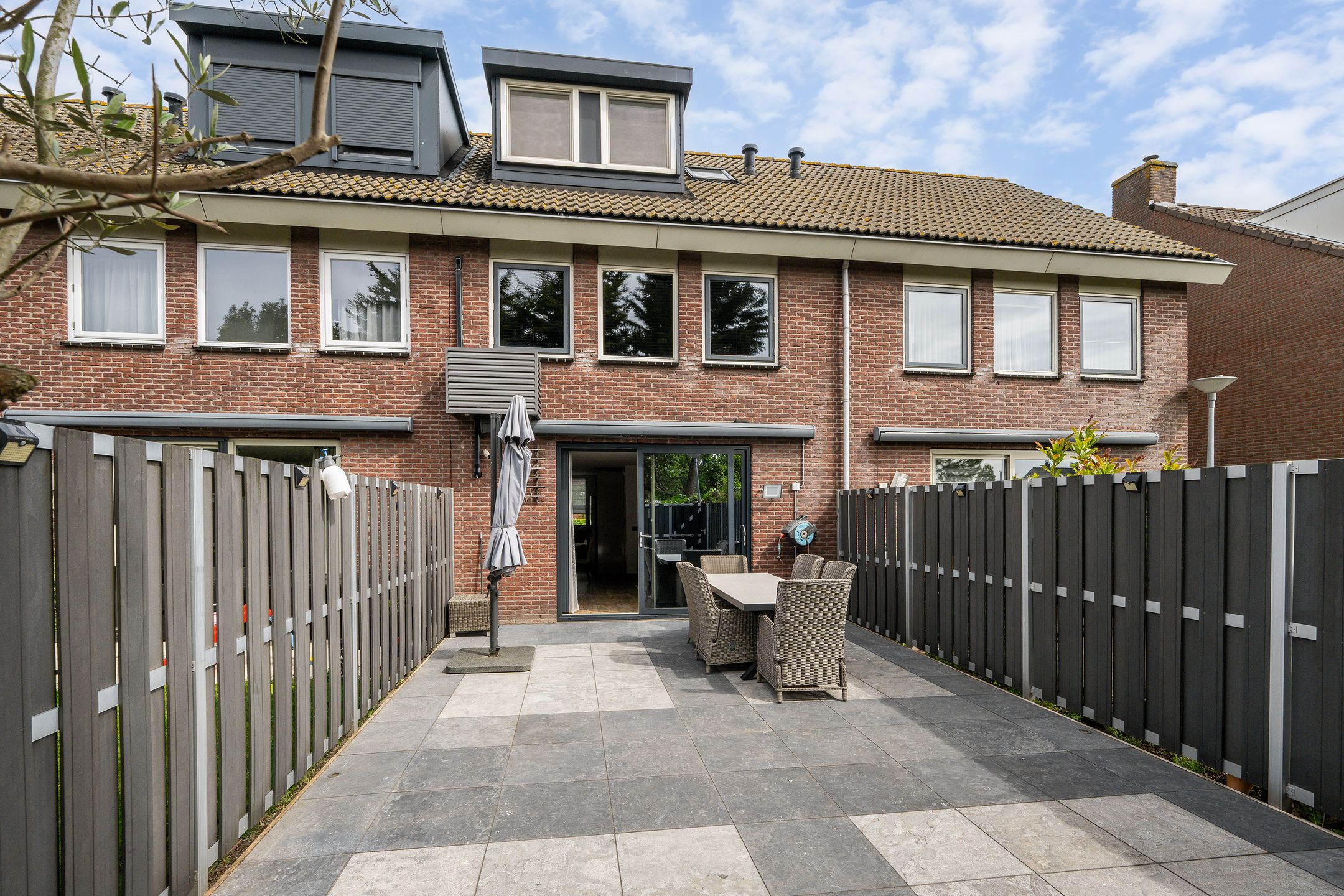 Photo 24 of Schout Eeuwoutstraat 72