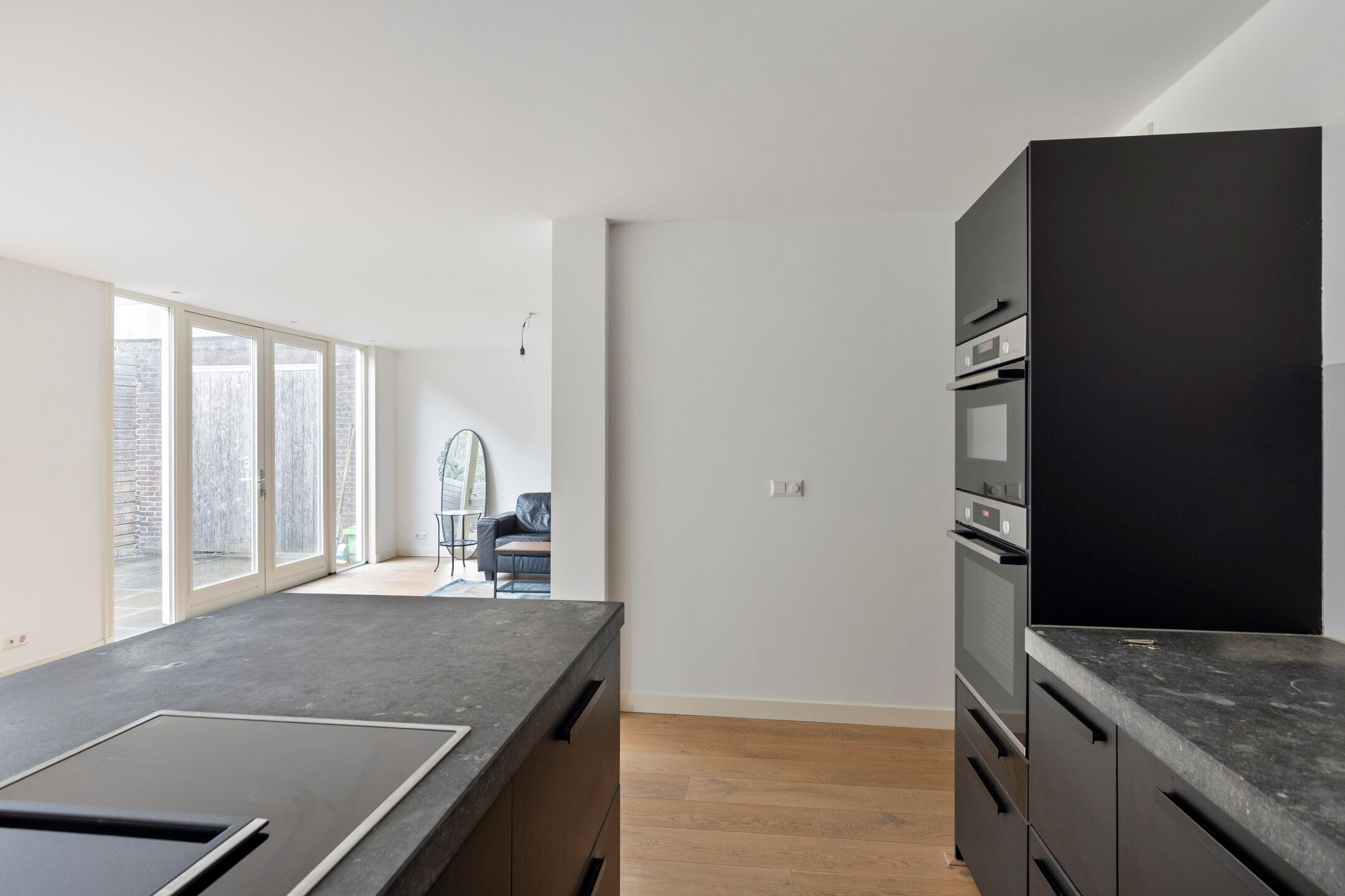 Photo 6 of Wingerdstraat 9