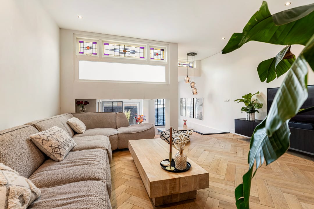 Photo 13 of Halleystraat 23-A