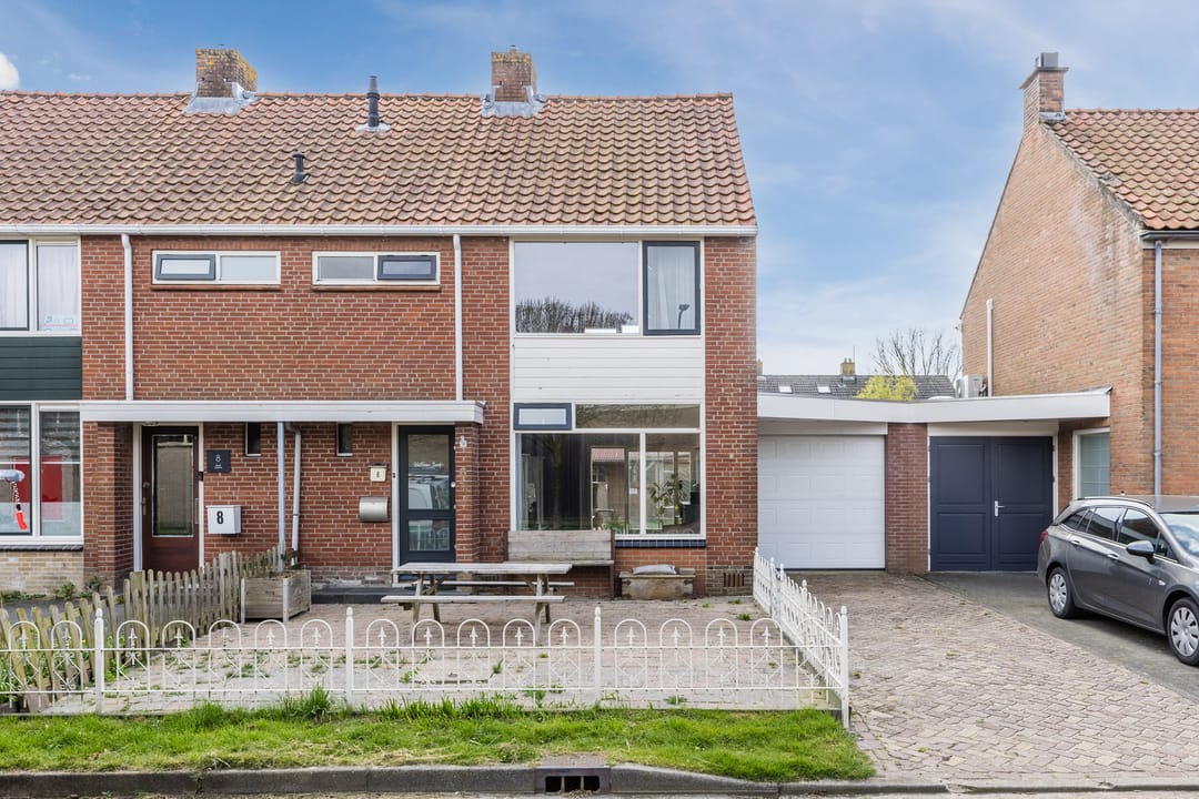 Foto 1 van Essenlaan 6