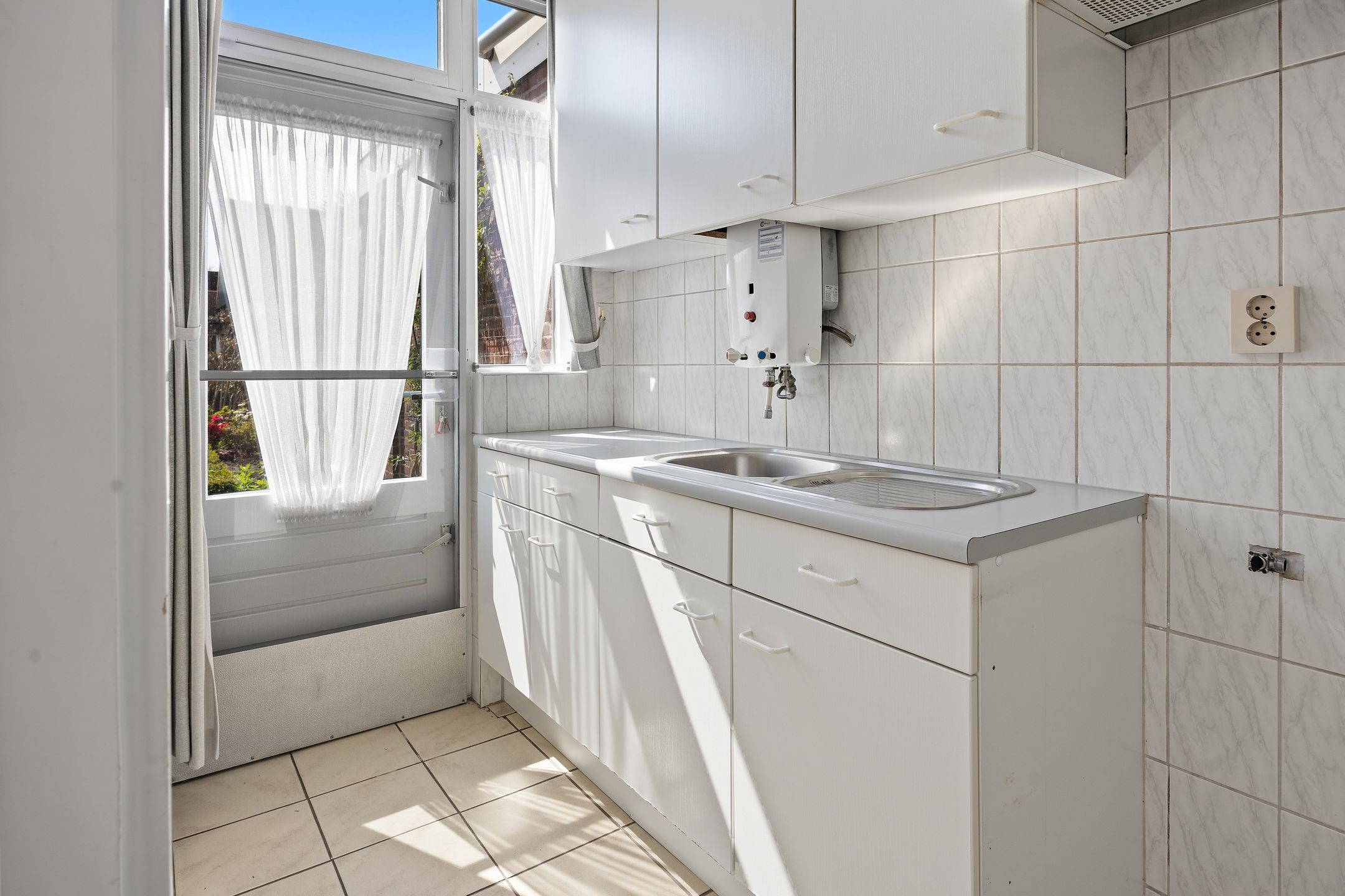 Photo 3 of Beatrixstraat 10