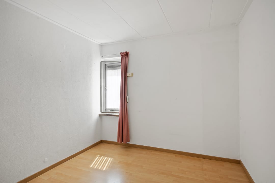 Photo 16 of Beatrixstraat 10
