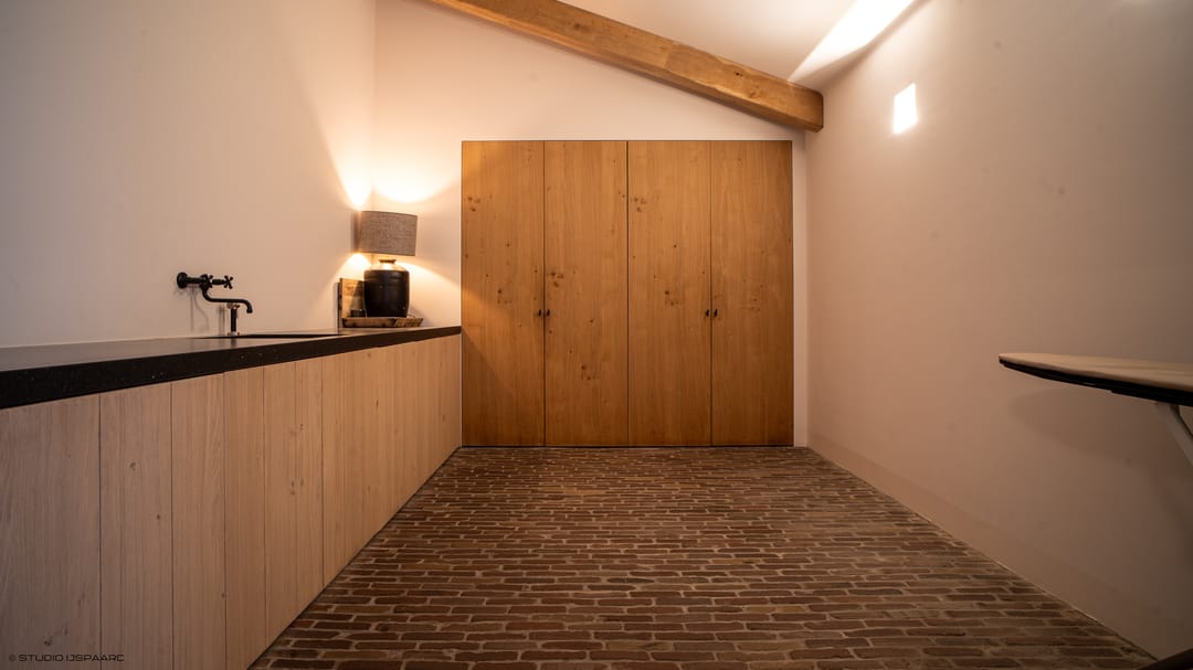 Photo 41 of Overaseweg 230