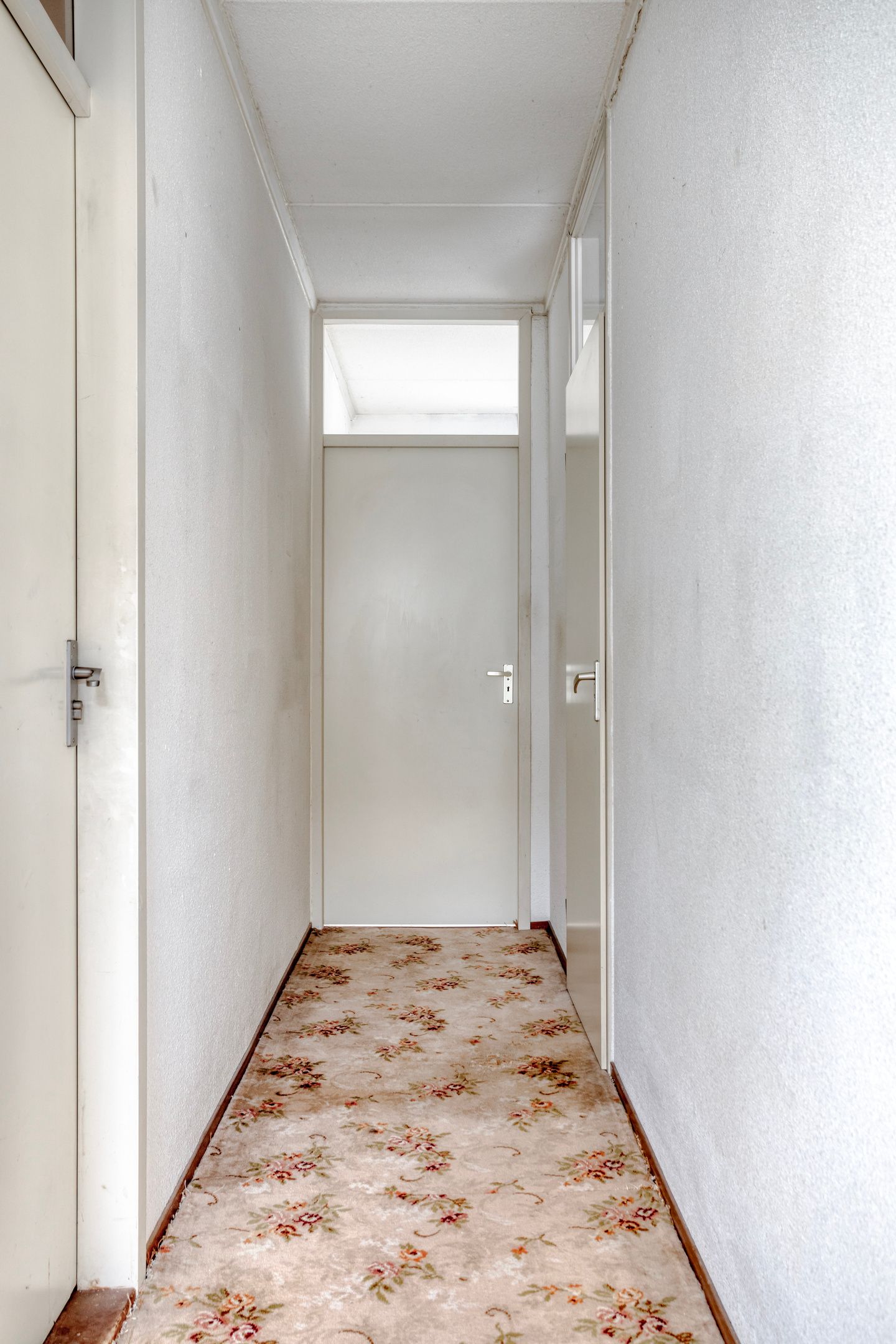Single-Floor Bungalow with Garage in Popular Salderes Neighborhood — 27