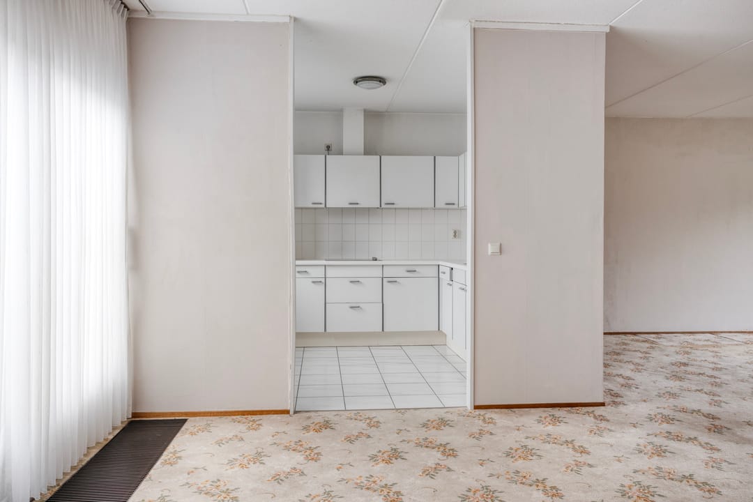 Single-Floor Bungalow with Garage in Popular Salderes Neighborhood — 17