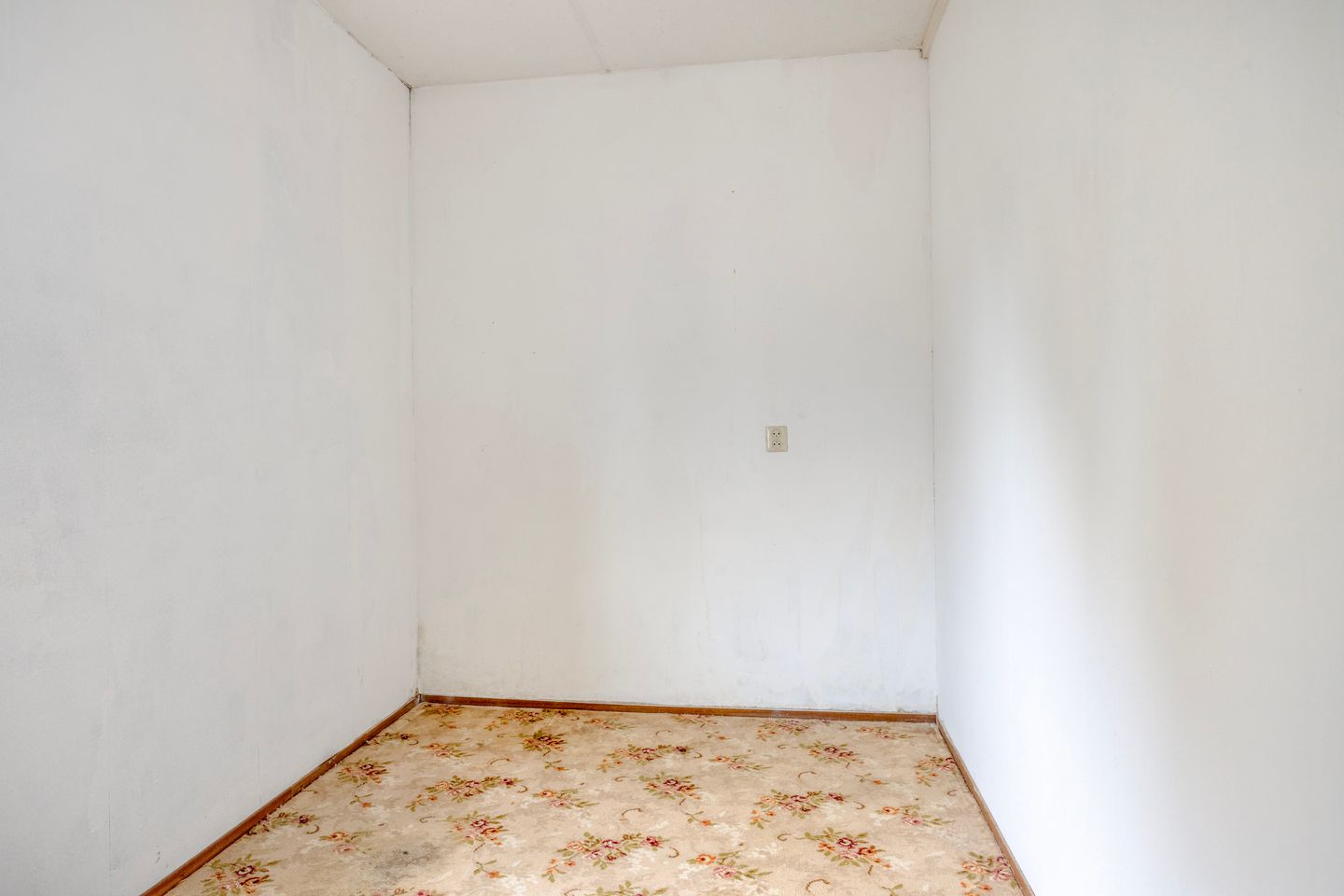 Single-Floor Bungalow with Garage in Popular Salderes Neighborhood — 29