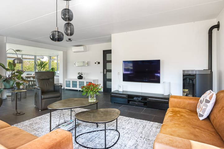 Vrijstaande woning te koop: Van der Walstrjitte 45, Burgum