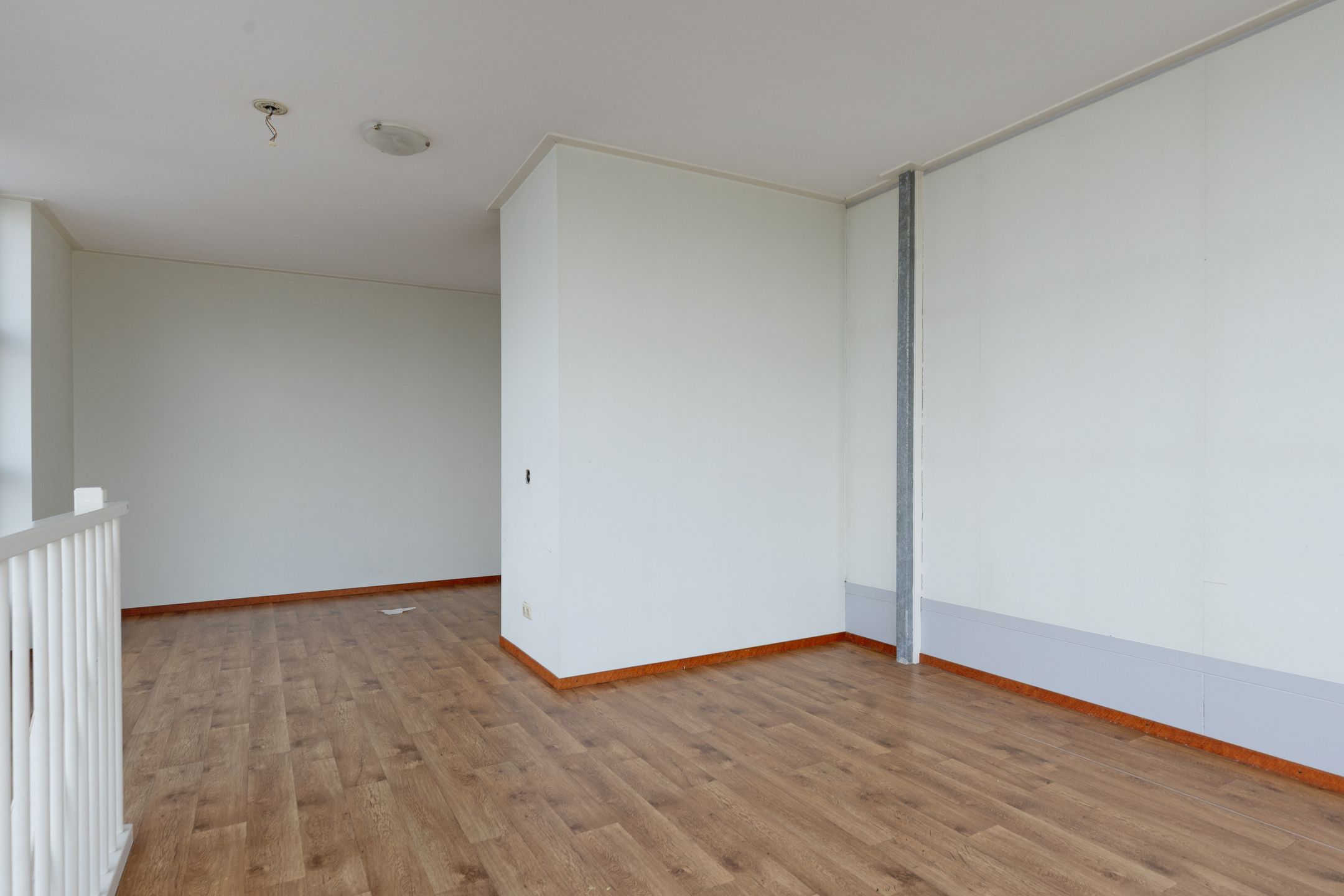 Spacious Double Upper Floor Apartment with Large Rooftop Terrace in Villa Delta Complex — 24