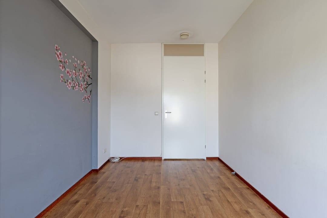 Spacious Double Upper Floor Apartment with Large Rooftop Terrace in Villa Delta Complex — 17