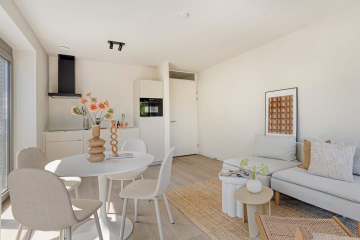 Appartement te koop: Ambachtsmark 218, Almere