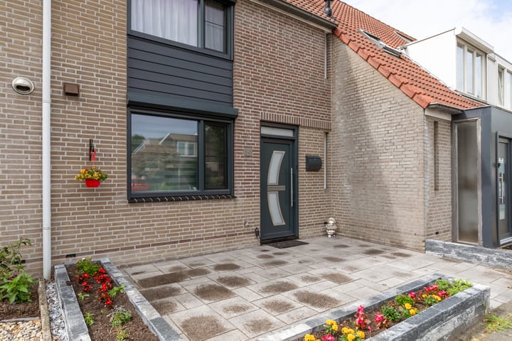 Foto 5 van Kruiningenstraat 39