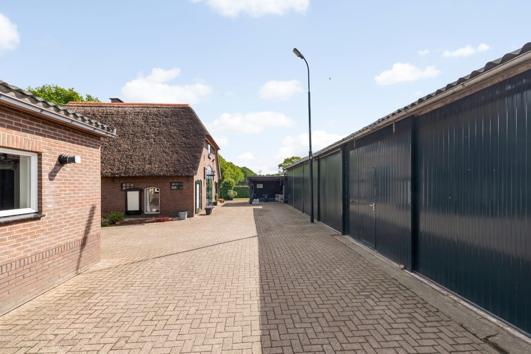 Photo 43 of Randerstraat 18