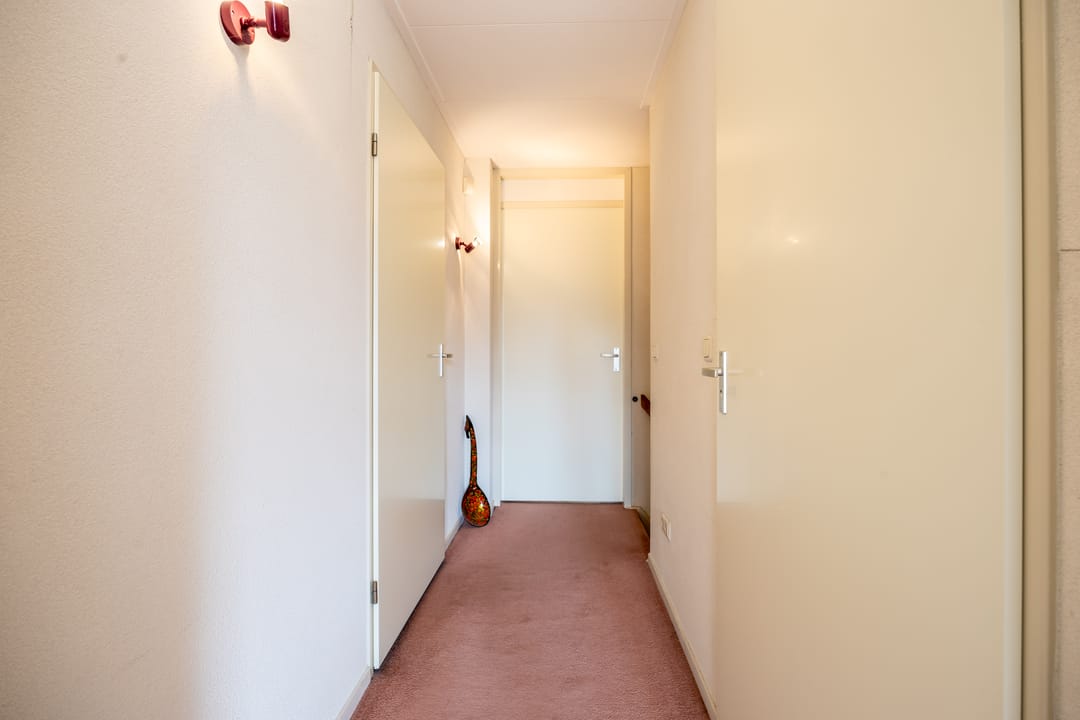 Fully Accessible Detached Bungalow with Landscaped Garden in Heivelden — 26