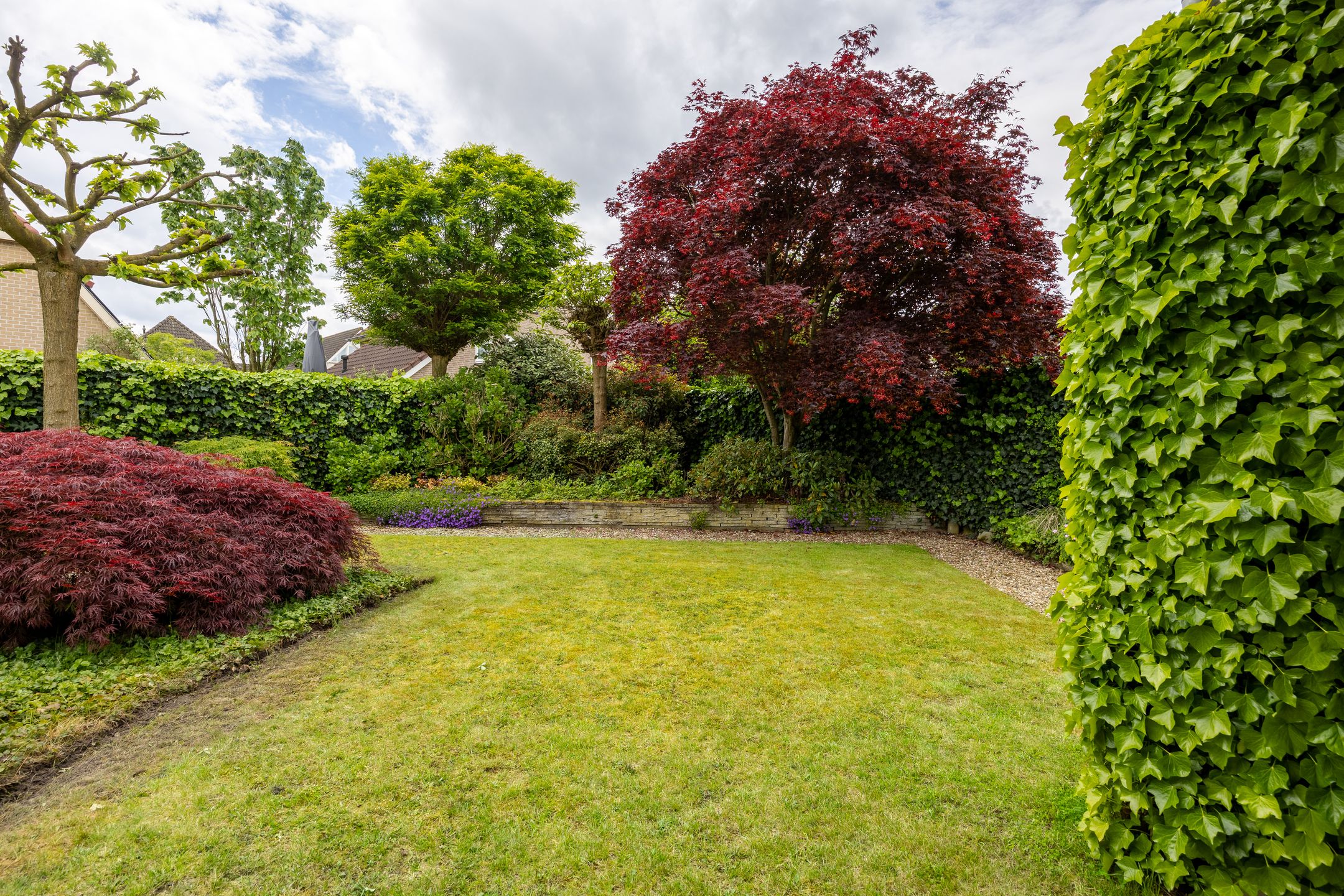 Fully Accessible Detached Bungalow with Landscaped Garden in Heivelden — 45