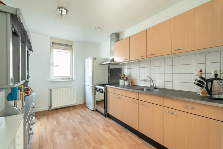 Foto 4 van Lisdodde 9