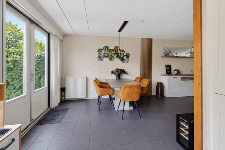 Tussenwoning te koop: Perkstraat 67, Zevenhuizen (Zh)