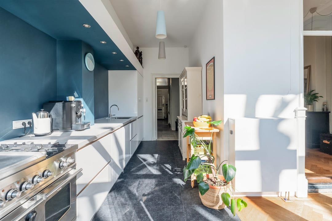 Photo 17 of Van Limburg Stirumstraat 220