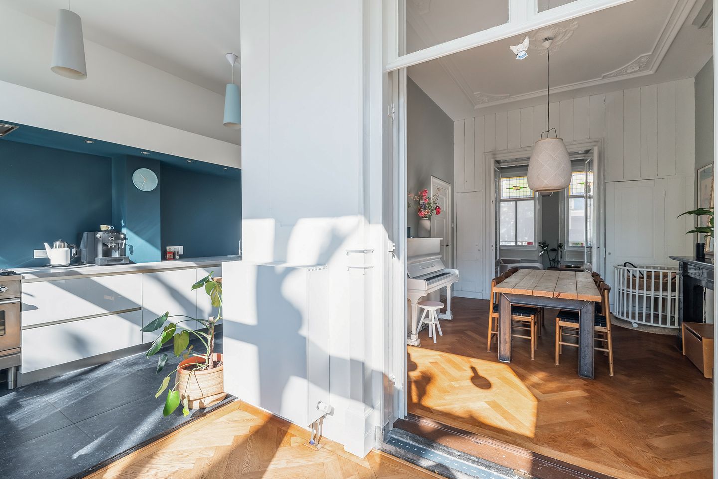 Photo 19 of Van Limburg Stirumstraat 220