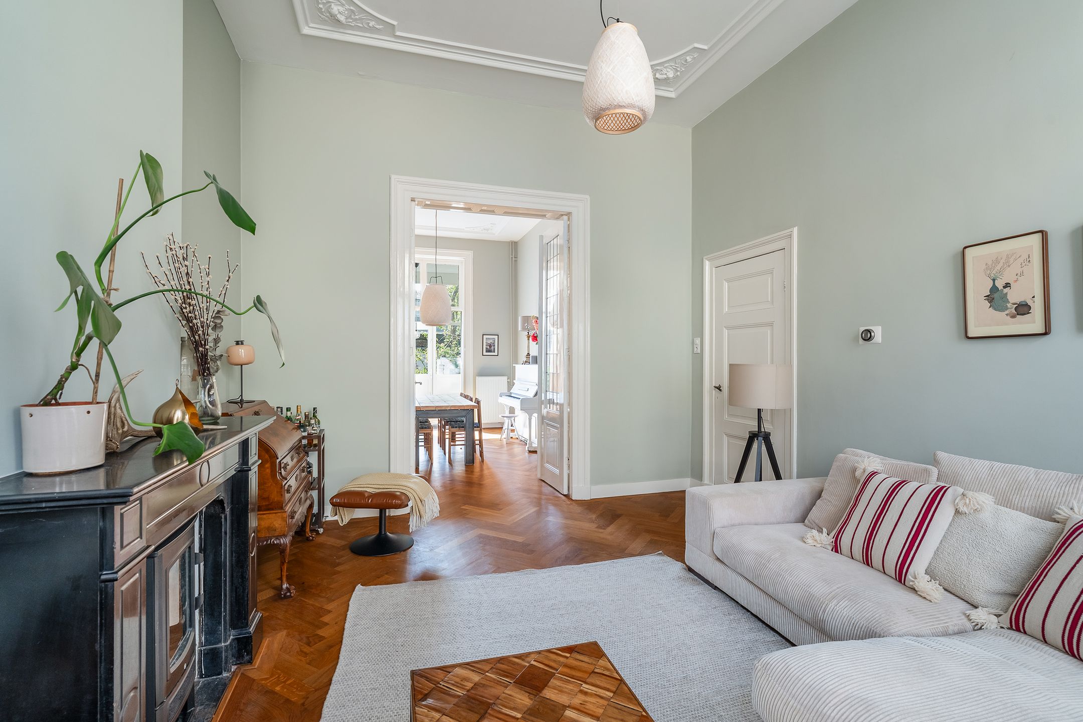 Photo 9 of Van Limburg Stirumstraat 220