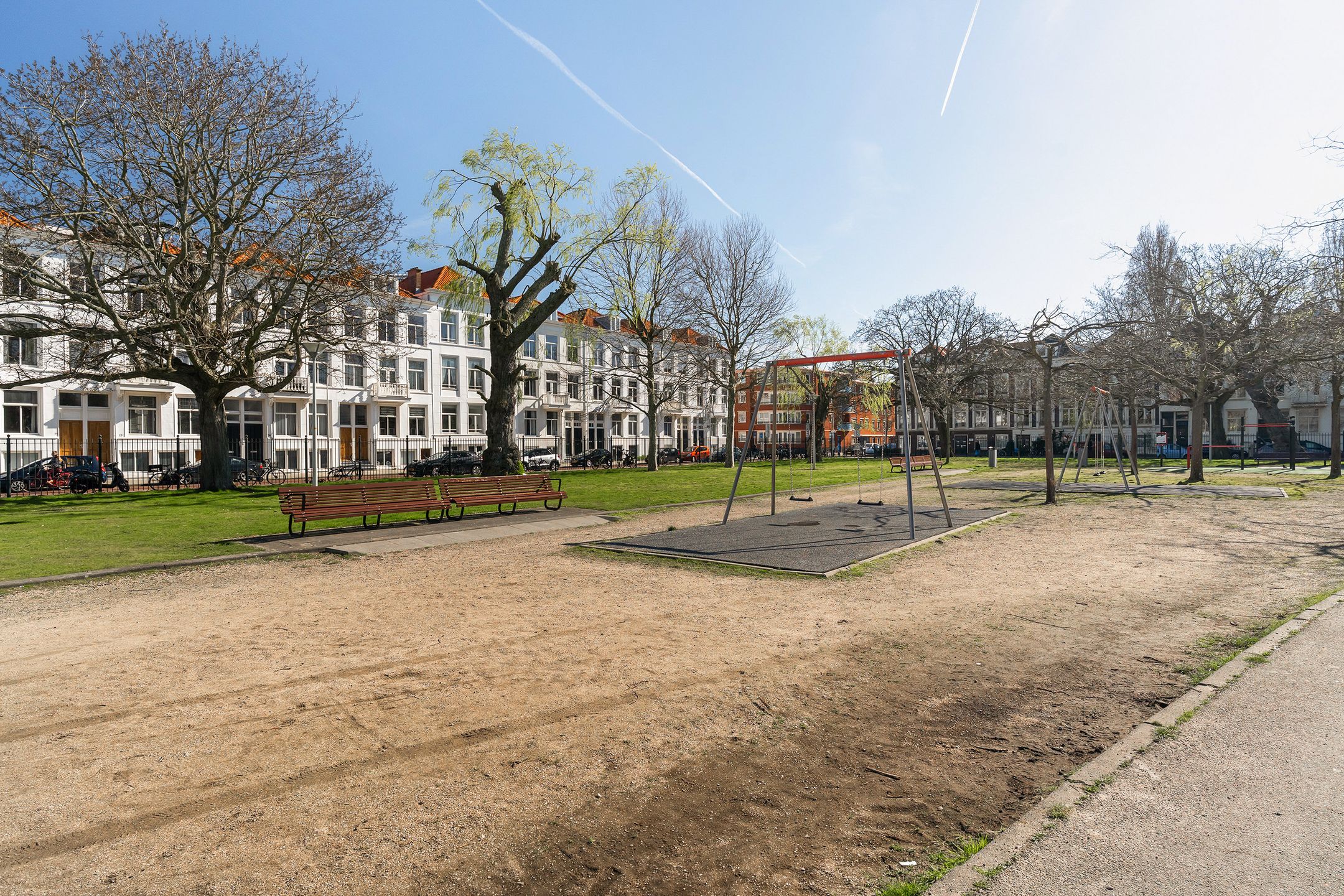 Photo 51 of Van Limburg Stirumstraat 220