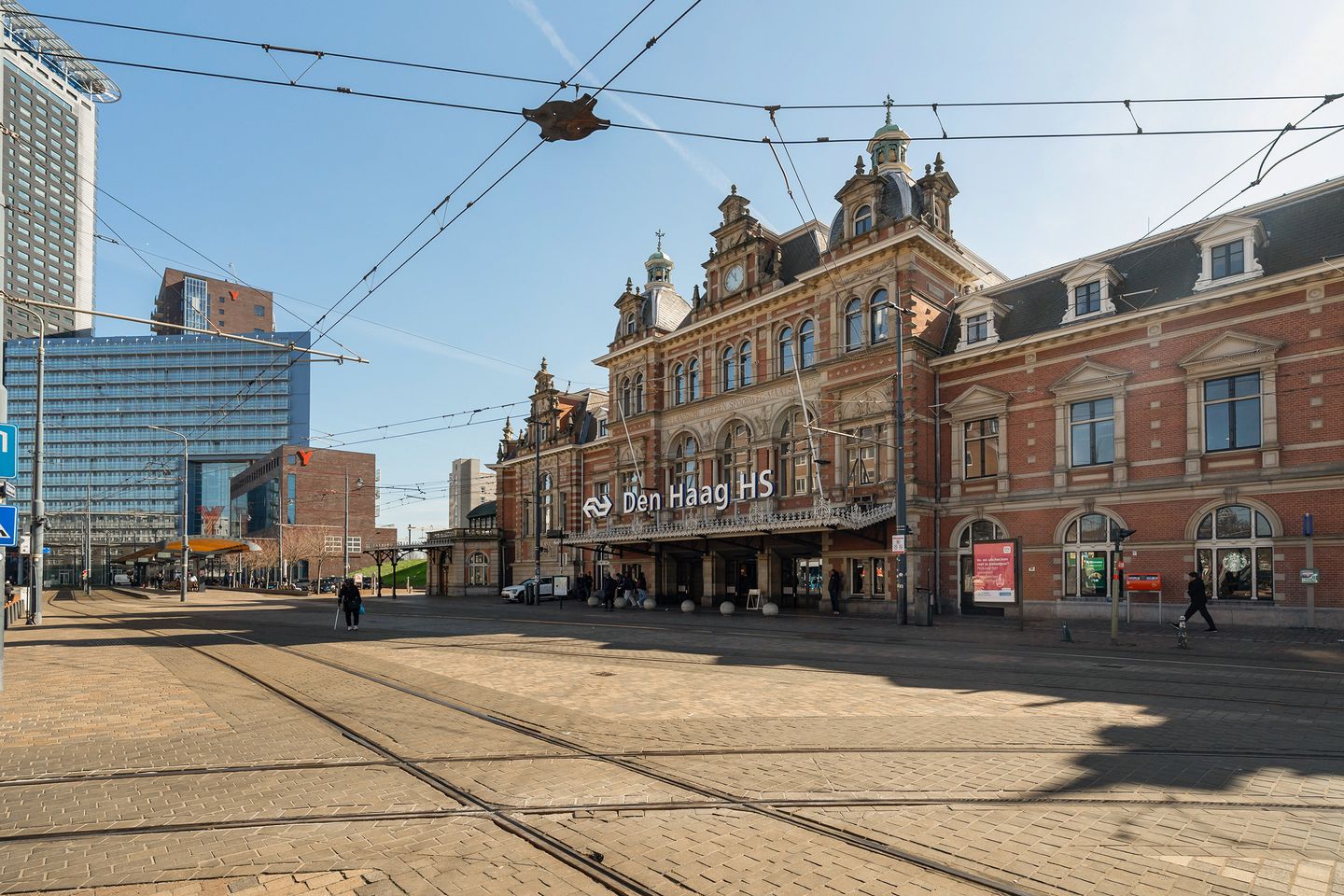 Photo 50 of Van Limburg Stirumstraat 220