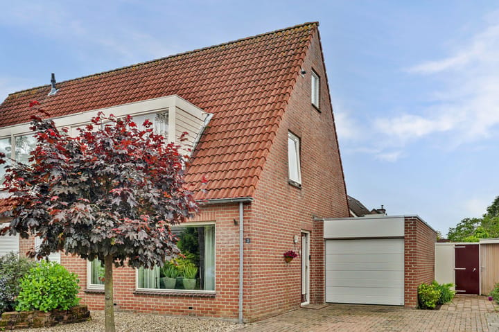Foto 4 van Elstarstraat 21