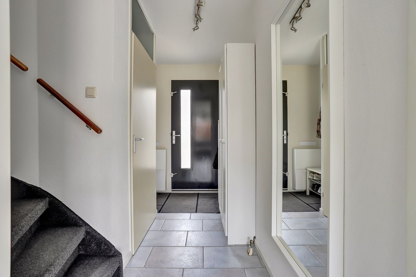 Photo 10 of Donizettistraat 18