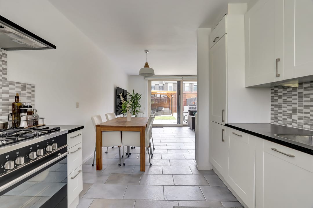Photo 7 of Donizettistraat 18