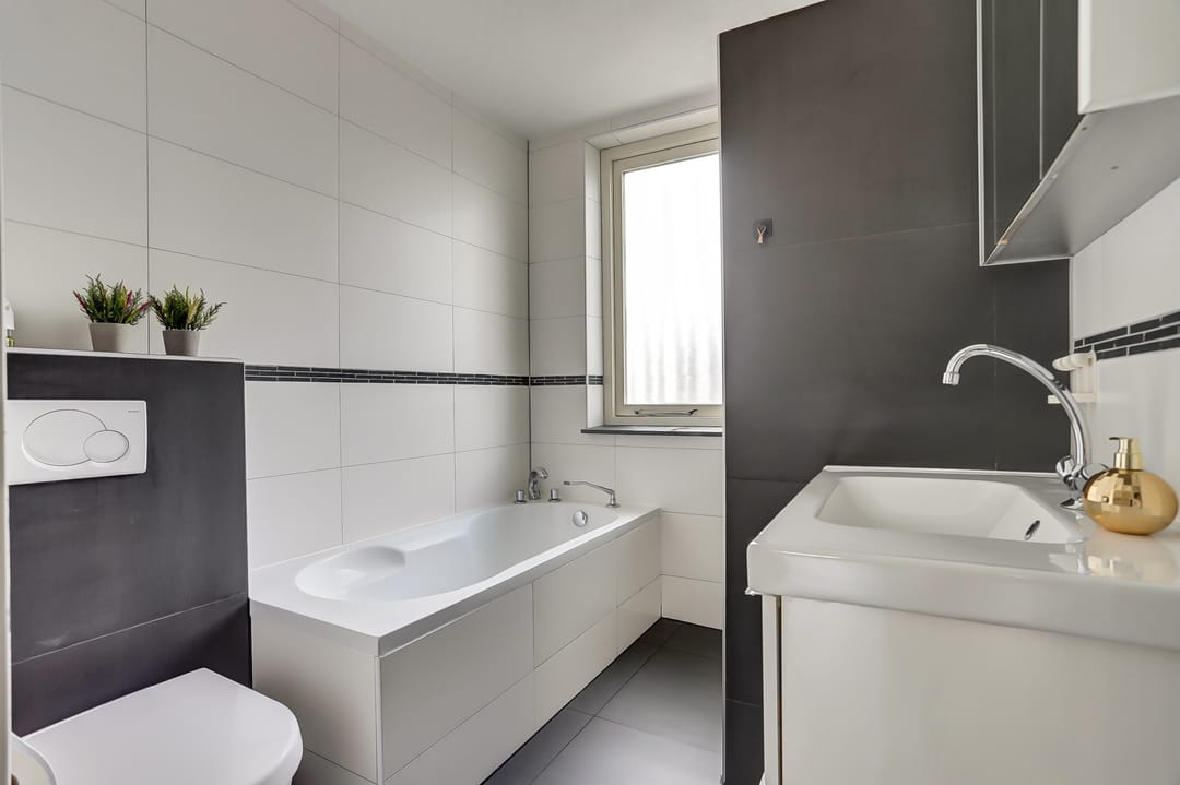 Photo 16 of Donizettistraat 18