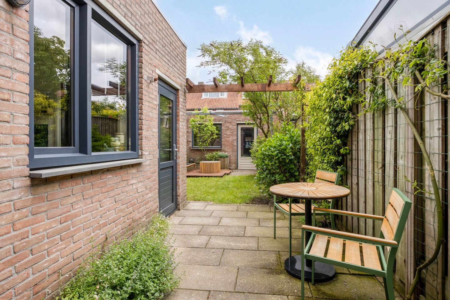 Photo 29 of Steenbergenstraat 35