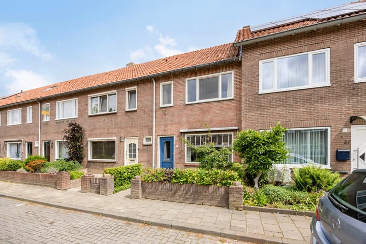 Photo 4 of Steenbergenstraat 35