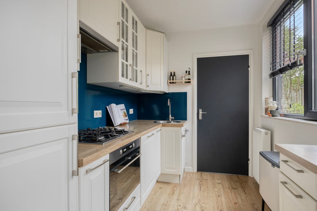 Photo 13 of Steenbergenstraat 35