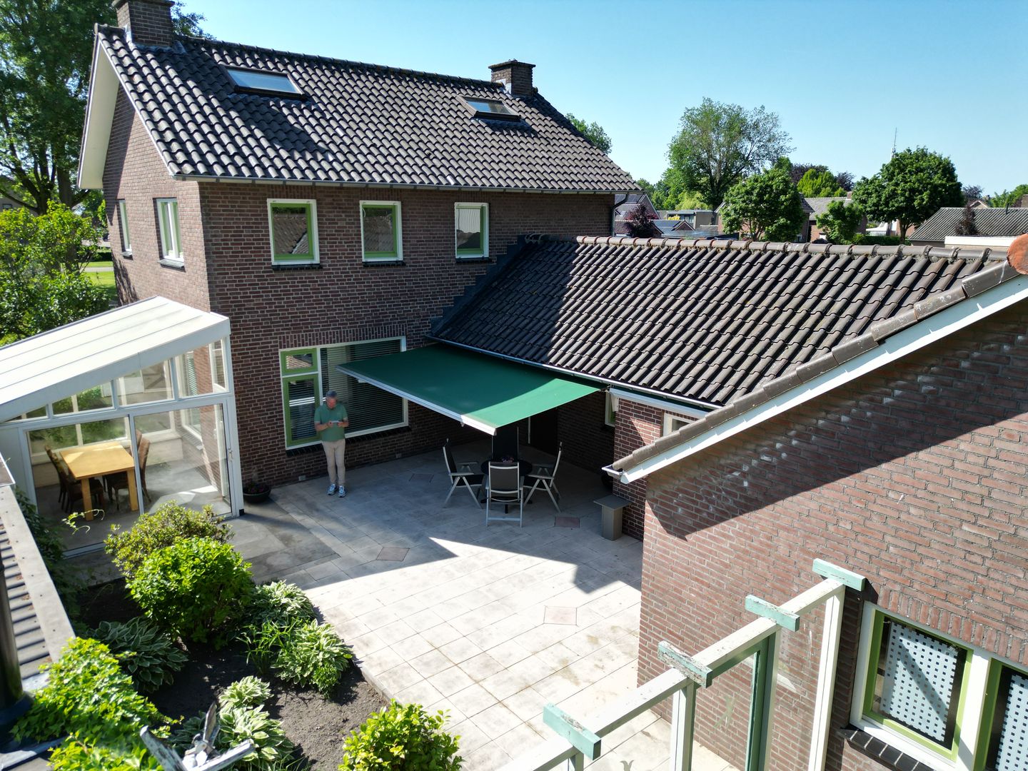 Photo 10 of Van Steenhuijsstraat 37