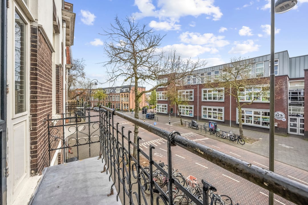 Foto 47 van Velserstraat 6