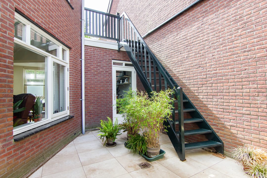 Photo 22 of Teylerstraat 112-A