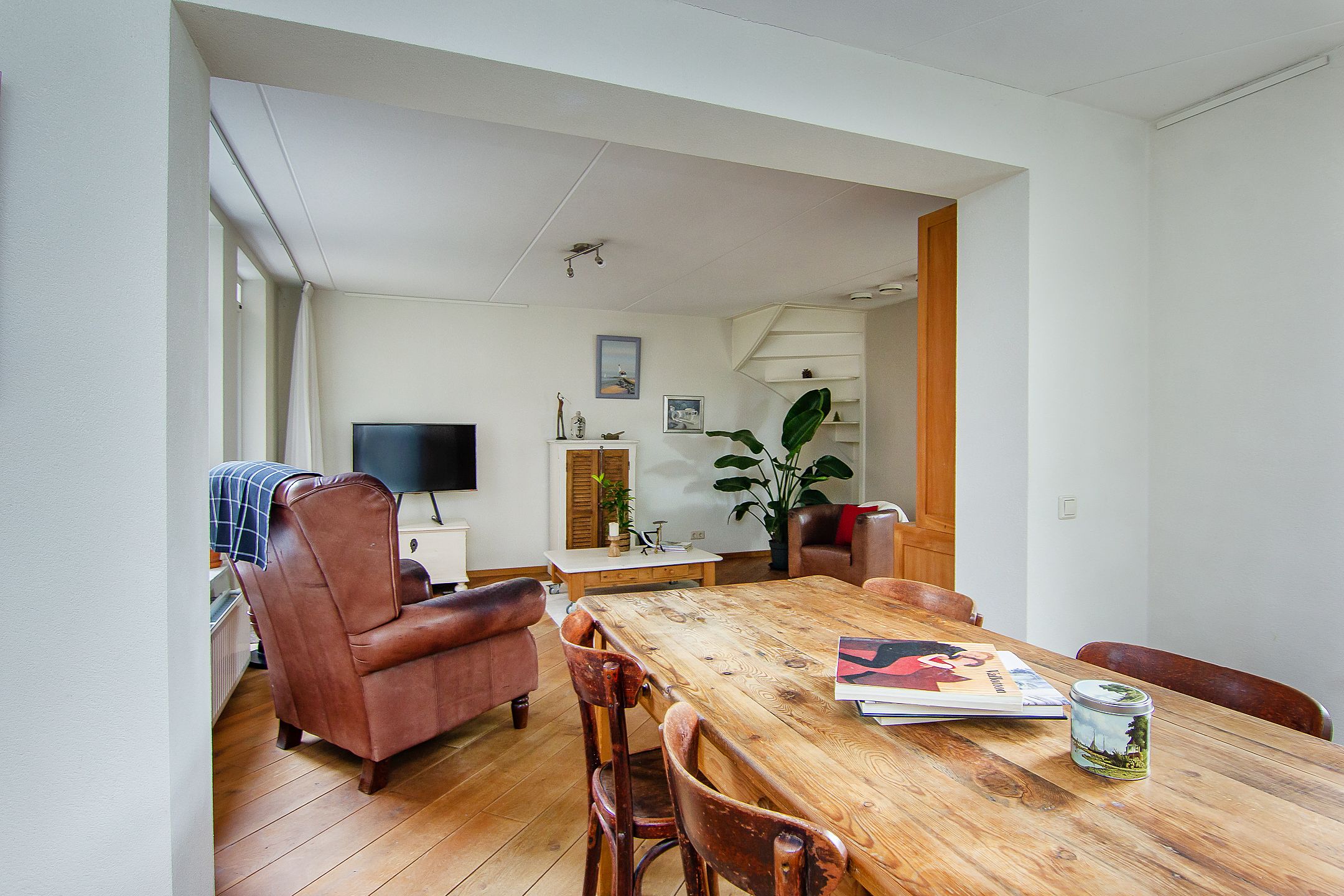 Photo 12 of Teylerstraat 112-A