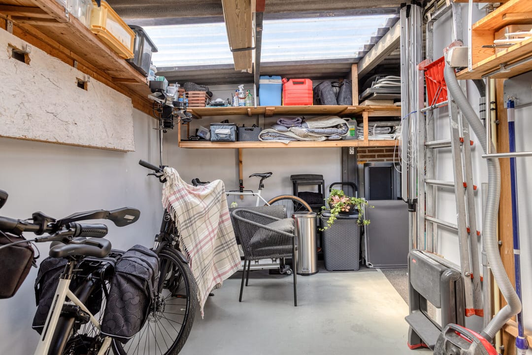 Photo 32 of Violierstraat 11